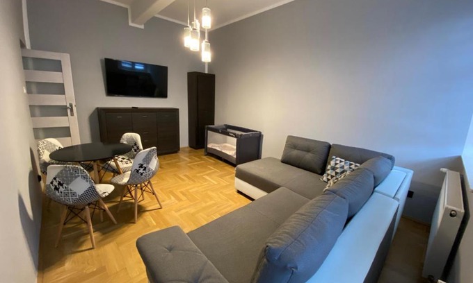 Bielawa Apartamento | Apartament F21 Deluxe w Bielawie - Widok na Góry Sowie
