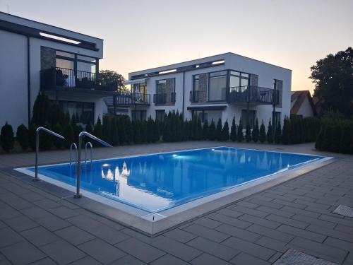 Lukecin Apartamento | Apartament Glamour 10B- Premium z basenem