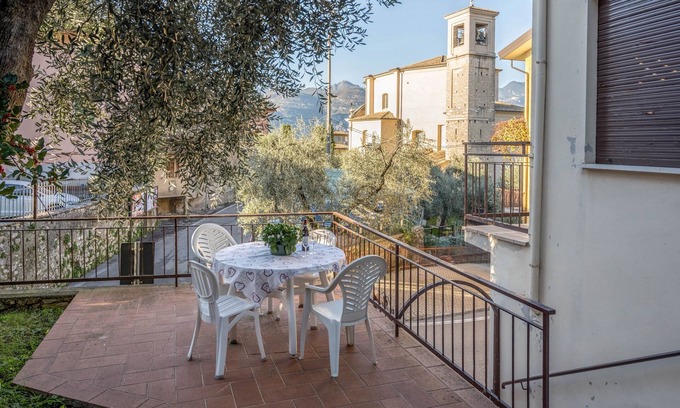 Cassone Apartamento | Apartamento en Malcesine Cassone en el lago de Garda con vistas a la montaña y terraza