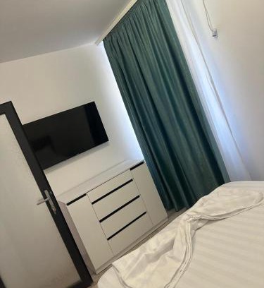 Mangalia Apartamento | Apartament Laura