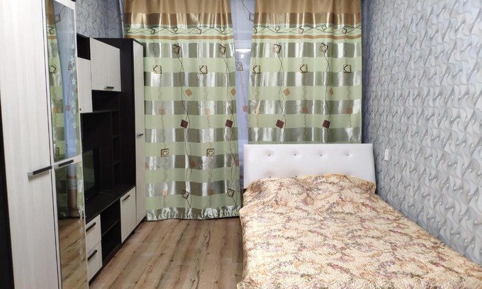 Kirovsk Apartamento | Apartament On Olimpiyskaya 85