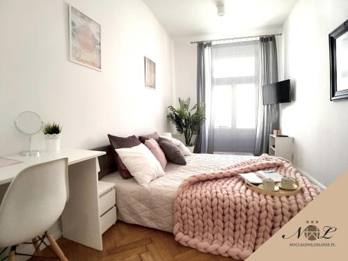 Srodmiescie Apartamento | Apartament Peowiaków Queens