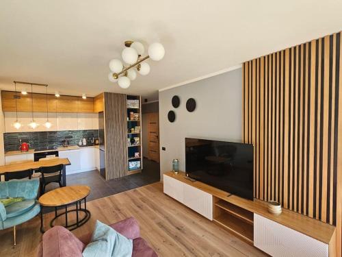 Lodz Apartamento | Apartament przy Loftach u Scheiblera parking podziemny, Śniadaniownia