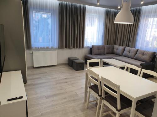 Cieplice Apartamento | Apartament Przy Termach z ogrodem