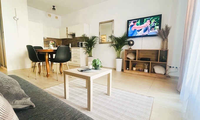 Opole Apartamento | Apartament Słoneczny 10 (VAT invoice)