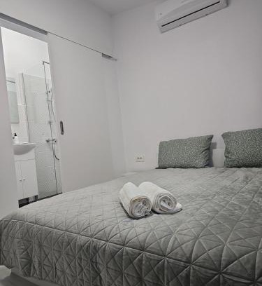 Arad Apartamento | Apartament superb, parcare fără plata, check in NON STOP