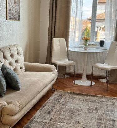 Tirnaveni Apartamento | Apartament ultracentral Tarnaveni