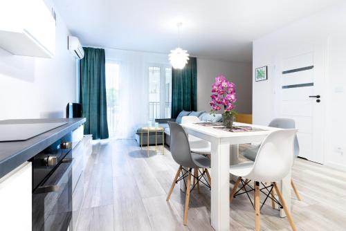 Legnica Apartamento | Apartament Uroczy