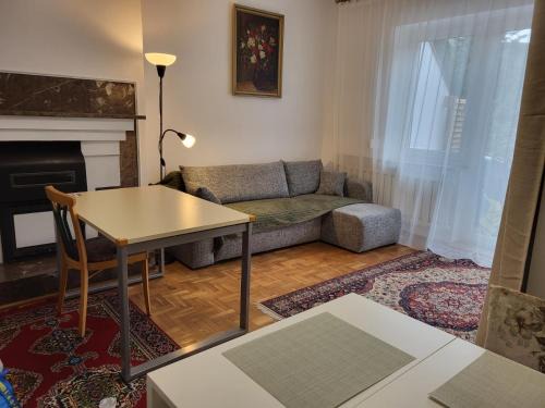 Lodz Apartamento | Apartament z tarasem ogrodowym