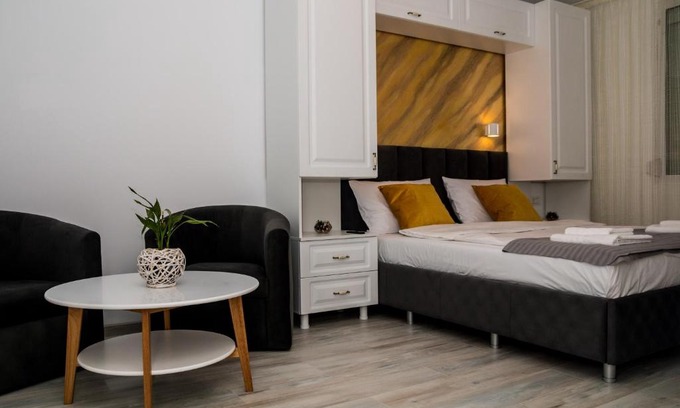 Neptun Apartamento | Apartament Zeuss Neptun