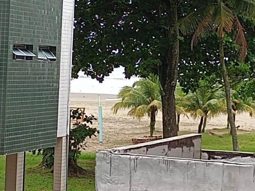 Canto do Forte Apartamento | Apartamento à 80 metros da praia