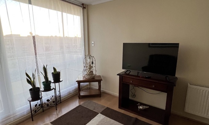 Concepcion Apartamento | Apartamento 48m2 2 Dor 1 baño hermosa vista a jardines . Frente a Mall Trébol