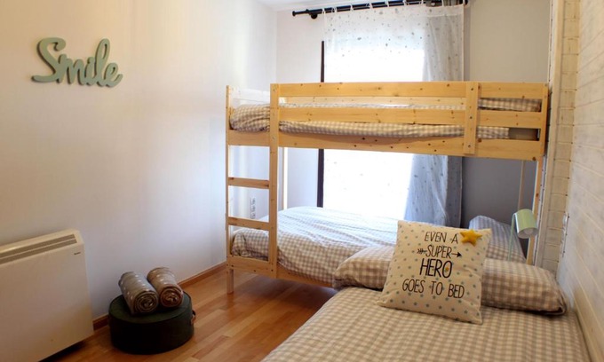 Pradollano Apartamento | Apartamento Alfa Premium con parking y WiFi by SURYNIEVE