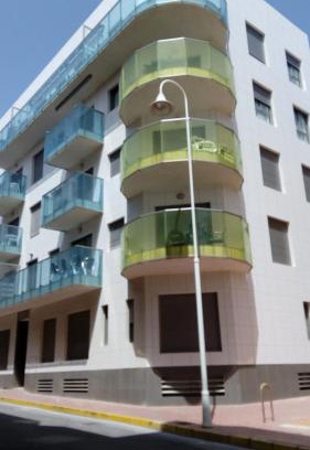 El Moncayo Apartamento | Apartamento Bajo 2 Dúplex Marjal playa centro de Guardamar