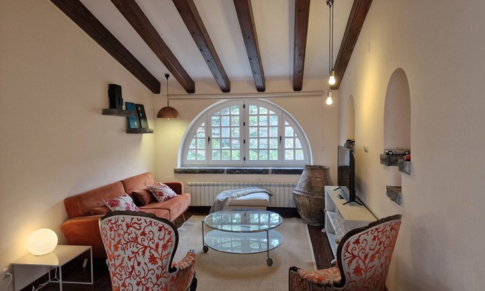 Biescas Apartamento | Apartamento Bohemio, acogedor y tranquilo, céntrico cerca de todo los servicios
