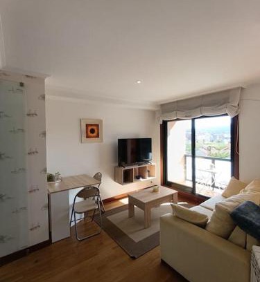 Cerponzons Apartamento | Apartamento Calest en Poio-Pontevedra
