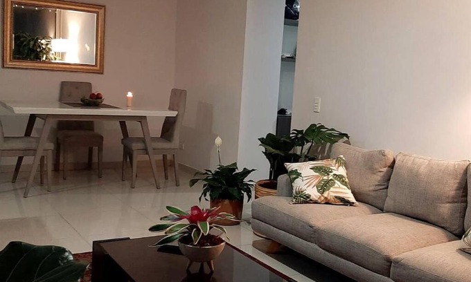 Sabaneta Casa | Apartamento compartido con anfitrión, habitación con o sin baño privado y vistas preciosas de la ciudad