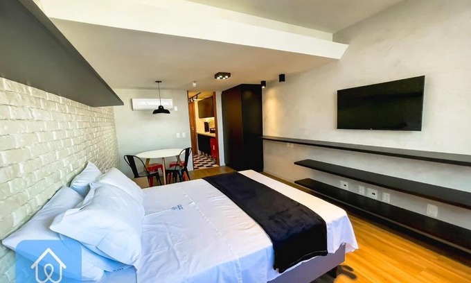 Vitoria Apartamento | Apartamento completo com píer e acesso ao mar
