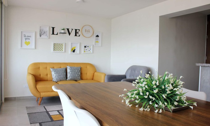 Floridablanca Apartamento | Apartamento con aire acondicionado cerca de las clínicas