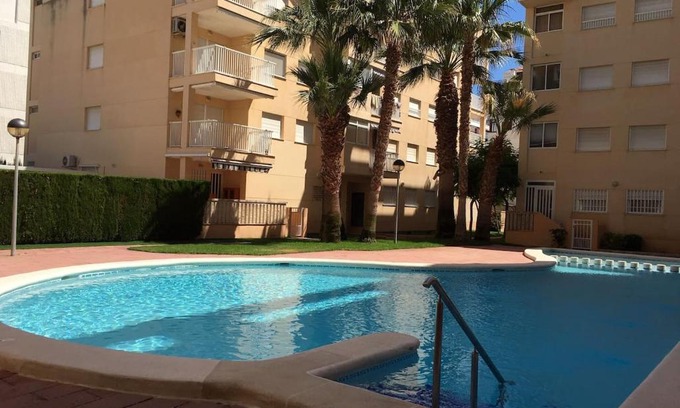 Daimuz Apartamento | APARTAMENTO CON TERRAZA, VISTAS AL MAR Y PISCINA