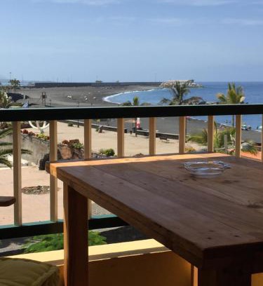 Puerto de Tazacorte Apartamento | Apartamento Danmi y Janet