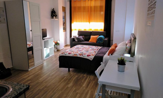 Bailen-Miraflores Apartamento | Apartamento Domingo Lozano