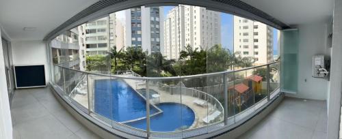 Pitangueiras Apartamento | Apartamento em Pitangueiras com 3 suítes