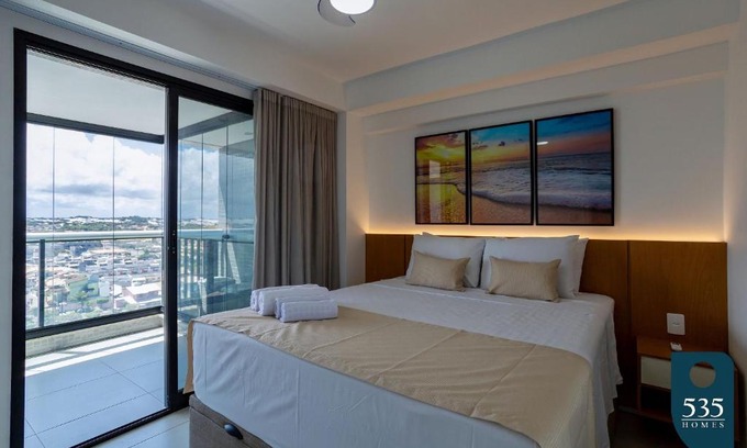 Stella Maris Apartamento | Apartamento em prédio com piscina no rooftop