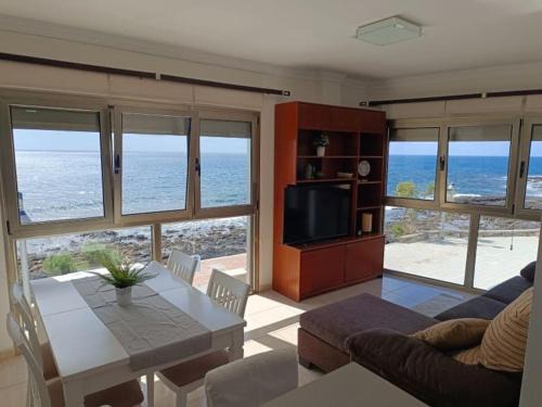 Playa de Arinaga Apartamento | Apartamento en Arinaga en primera linea