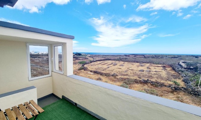 Haria Apartamento | Apartamento en Mala con vista al mar