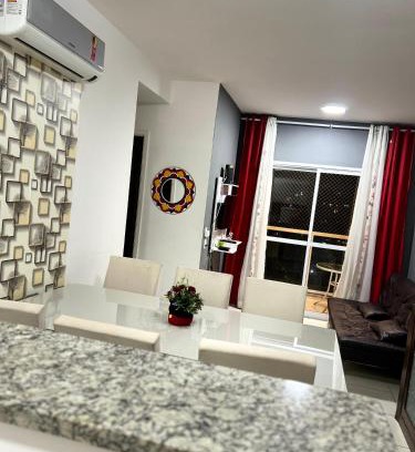 Vila Julia Apartamento | Apartamento Enseada Villa Di Fiori com piscina