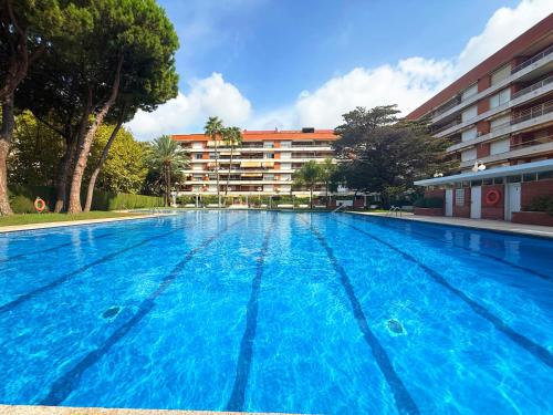 Centro de Salou Apartamento | Apartamento entero céntrico con piscina, gran terraza y al lado de la playa