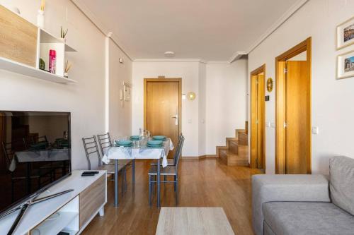 Camarma De Esteruelas Apartamento | apartamento familiar con piscina licencia 14721
