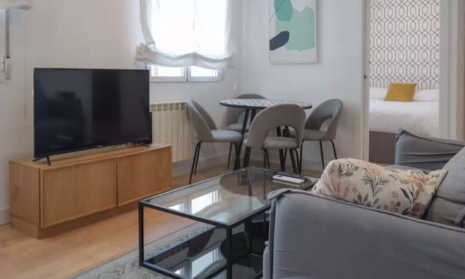 Puerta del Angel Apartamento | Apartamento exterior de una habitación en Madrid Río