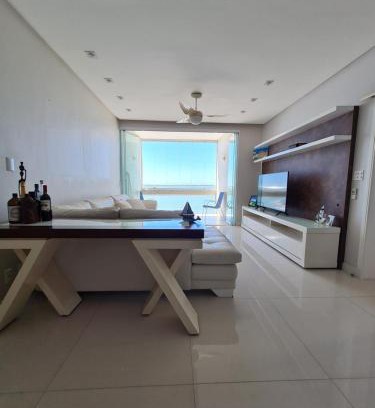 Pitangueiras Apartamento | Apartamento Frente-mar no Centro da Praia de Guarujá