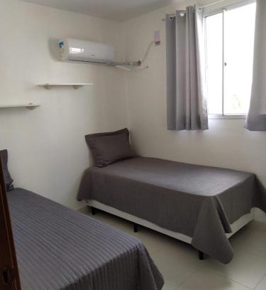 Ponta de Campina Apartamento | Apartamento mobiliado, dois dormitórios, praia Ponta de Campina
