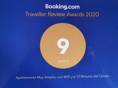 Distrito Llano Apartamento | Apartamento Muy Amplio, con WiFi y a 12 Minutos del Centro