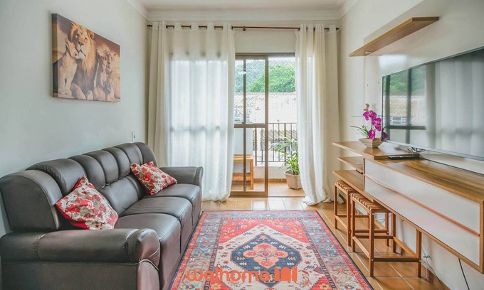 Jardim Sao Miguel Apartamento | Apartamento espaçoso e aconchegante no Guarujá