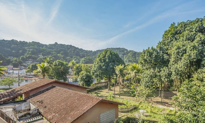 Vila Julia Apartamento | Apartamento no Guarujá a 5 Min da Praia da Enseada