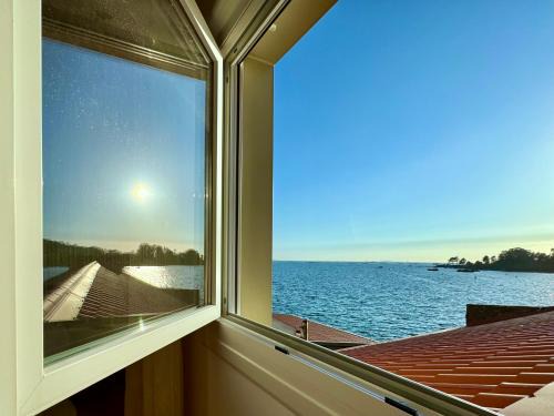 Isla de Arosa Apartamento | Apartamento Paseo Marítimo-A Illa de Arousa