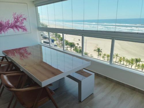 Jardim Real Apartamento | Apartamento Praia Grande Novo Frente Mar Pé na Areia