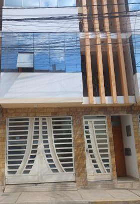 Huaraz Apartamento | APARTAMENTO PRIMER PISO y cochera
