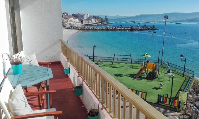 Raxo Apartamento | Apartamento Rías Baixas - 1a Línea Playa Raxó