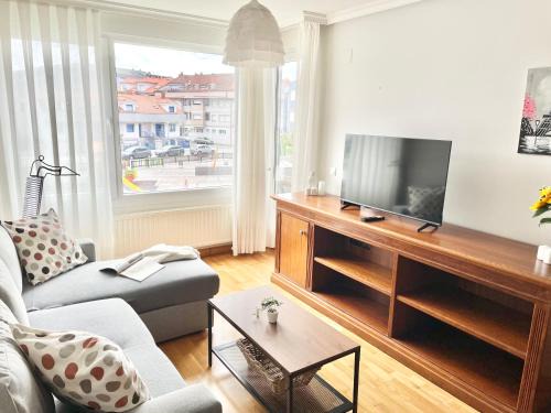 San Juan de la Arena Apartamento | Apartamento San Juan. Piscina y Parking privado.