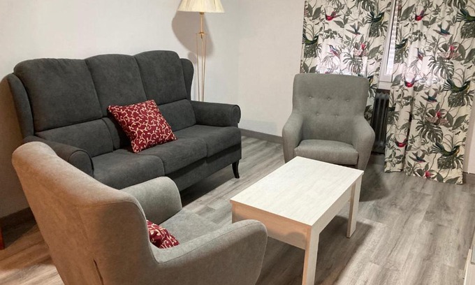 Losar de la Vera Apartamento | Apartamento Turístico Cervantes 18