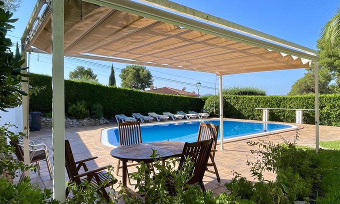 L'Estartit Apartamento | APARTAMENTO VOLENDAM PLANTA BAJA CON PISCINA PRIVADA