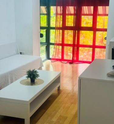 San Blas-Canillejas Apartamento | Apartamentos aeropuerto Juan