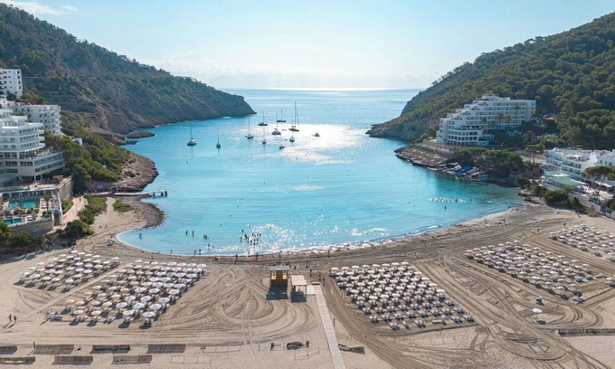 Cala Llonga Apartamento | Apartamentos Cala LLonga Playa Ibiza