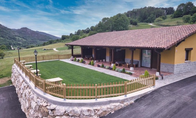 Avin Apartamento | Apartamentos Fuente La Pipa