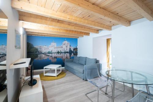 Centro de Valladolid Apartamento | Apartamentos GO - Leopoldo Cano Center